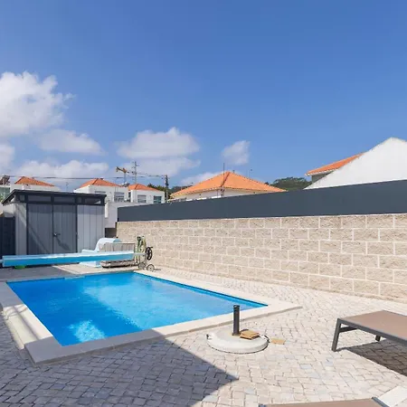 Outstanding With Private Pool By Lovelystay Salir de Porto